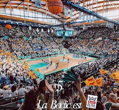 BALLE ORANGE – Clasico pour l’Élan Béarnais. Choc au sommet pour Basket Landes